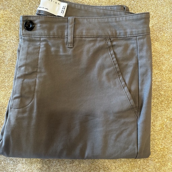 ASOS Men’s Slim Chino - Picture 10 of 15